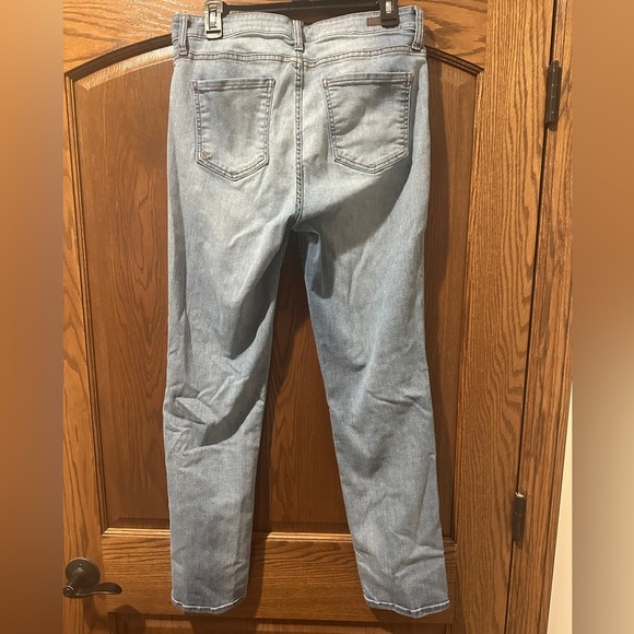 Kut High Rise Boyfriend Jean - Picture 3 of 8